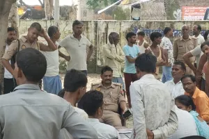 सीतापुर : नाव से पैर फिसला, डूबने से दो युवकों की मौत, चमरपुरवा गांव का है मामला