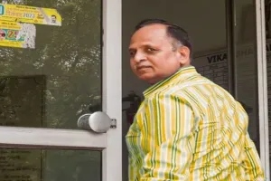 पूर्व मंत्री सत्येंद्र जैन के खिलाफ ED की बड़ी कार्रवाई, 7.44 करोड़ रुपए की संपत्तियां कुर्क