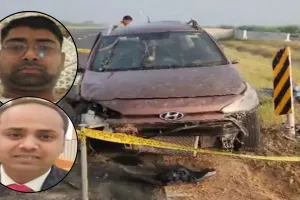 UP : गंगा एक्सप्रेस वे पर भीषण हादसा, कार पलटने से दो की मौत