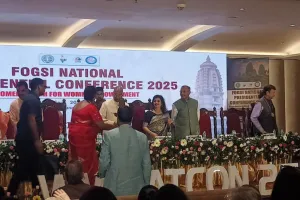 पूर्व राष्ट्रपति रामनाथ कोविंद ने फोगसी नेशनल कॉन्फ्रेंस में की शिरकत, कहा- स्वस्थ भारत... स्वस्थ नारी के बिना अधूरी