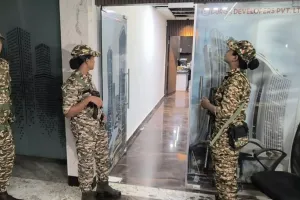 Ranchi News: जमीन घोटाले में ईडी की बड़ी कार्रवाई, कांके रिसॉर्ट समेत कई ठिकानों पर छापेमारी 