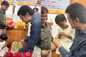 दिव्यांगजनों की योजनाओं को लेकर प्रदेश के सभी पात्रों तक पहुंचेगी योगी सरकार, चलाया जाएगा जागरूकता अभियान