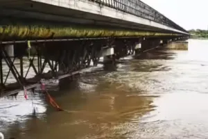 दिल्ली में यमुना का जलस्तर घटा... लोगों की मिली राहत