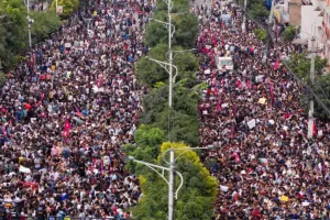 Nepal Protest: नेपाली गृह मंत्री ने दिया इस्तीफा, पुलिस से झड़प में 19 प्रदर्शनकारियों की मौत, 300 से अधिक लोग घायल