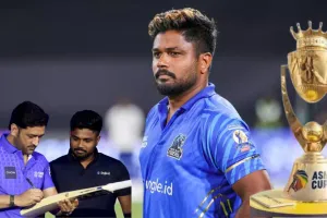 Asia Cup 2025: एशिया कप में क्या Sanju Samson तोड़ देंगे धोनी का रिकॉर्ड, ऋषभ पंत भी हैं लाइन में...