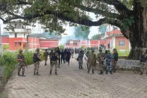 Nepal में Gen-Z प्रोटेस्ट का फायदा मिला कैदियों को... जेल से 500 से ज्यादा कैदी फरार