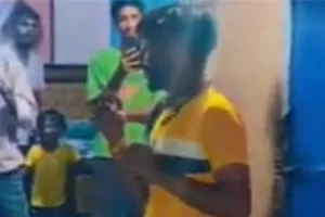 मुजफ्फरनगर में गले में सांप लपेटकर वीडियो बनाते समय युवक की सर्पदंश से मौत 