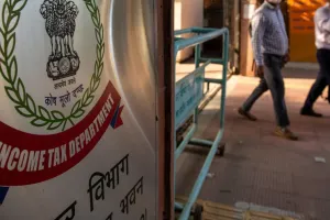 तुम चाहो या न चाहो... कार्रवाई होगी, वाणिज्य कर विभाग में भ्रष्ट अफसरों पर लगातार कार्रवाई से मचा हड़कंप