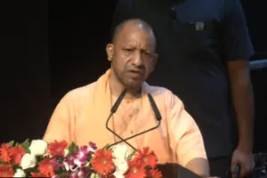 UP News: 'मिशन शक्ति-5.0' की शुरुआत... सीएम योगी ने SOP पुस्तिकाओं का किया लोकार्पण 