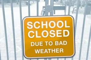 School Closed Today: आज छुट्टी हैं? देख लें आपका स्कूल तो नहीं है बंद, पूरी लिस्ट यहां हैं