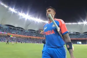 IND vs PAK: जीत के साथ भारतीय टीम ने पाकिस्तान को सिखाया सबक...तोड़ी सालों पुरानी नीति, सूर्यकुमार ने किया खुलासा?