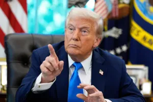 ट्रंप का दावा: भारत-पाक संघर्ष को व्यापार से रोका, सात युद्ध समाप्त कराने के लिए नोबेल पुरस्कार की मांग