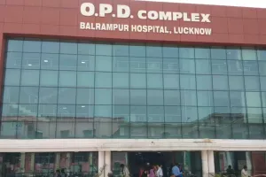 बलरामपुर अस्पताल की OPD में लग रही कतारें..वायरल संक्रमण से बढ़े मरीज, नजरअंदाज न करें लक्षण, बचाव के लिए ये उपाय 