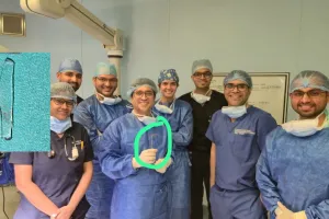 ऑटो चालक के आंख में धंस गया था शीशा, KGMU में डॉक्टरों की टीम ने साढ़े तीन घंटे की जटिल सर्जरी से मरीज को दी नई जिंदगी