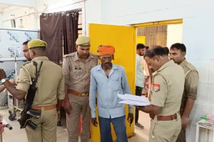 बलरामपुर में हादसा: गड्ढे में बोलेरो गिरने से महिला, बुजुर्ग की मौत, दो लोग गंभीर रूप से घायल 