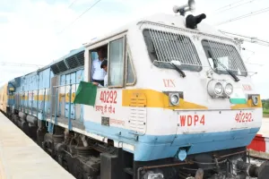 नानपारा-नेपालगंज रेलवे ट्रैक पर 130 किमी की रफ्तार से दौड़ी ट्रेन, जल्द मिलेगी नेपाल सीमा तक ट्रेन की सुविधा