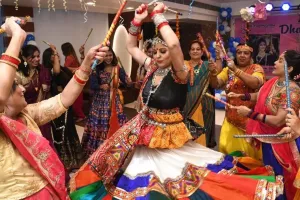 गरबा-डांडिया पंडालों में गैर-हिंदुओं की एंट्री को लेकर विवाद:  ज्ञापन सौप कर बोले - चेक किया जाये आधार 