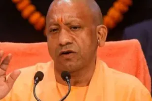 बाढ़ पीड़ित किसानों के नुकसान की भरपाई करेगी योगी सरकार, सर्वे रिपोर्ट पेशकर उचित करवाई के दिए निर्देश