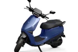 ओला इलेक्ट्रिक ने बनाया 10 लाख वाहन मैन्युफैक्चरिंग का रिकॉर्ड, लांच की RoadsterX प्लस 