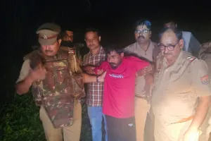 यूपी पुलिस का एक्शन जारी : मुठभेड़ में धरे गए 2 शातिर बदमाश, 1 बदमाश के पैर में लगी गोली