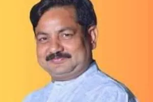 प्रेस क्लब के पूर्व अध्यक्ष अवनीश छह माह के लिए जिलाबदर, नजूल संपत्ति कब्जाने, डकैती समेत 21 मुकदमों में जमानत के बाद कार्रवाई 