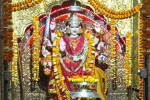 भारत नेपाल सीमा से सटा देवीपाटन मंदिर... देशों से ही नहीं विदेशों से दर्शन को आते हैं श्रद्धालु, दुर्गा के नौ रूपों की होती हैं खास पूजा  