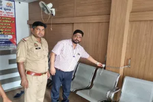 Bareilly news:  गर्भवती के पेट में गंदा कपड़ा छोड़ने पर ए वन अस्पताल सील