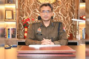 लखीमपुर खीरी : एसपी ने बदले आठ चौकी इंचार्ज, पांच को दी गई नई तैनाती