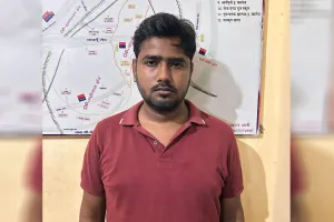 Bareilly : आईटी की नौकरी छोड़ बन गया जालसाज, खूब बेचा आधार कार्ड बनाने का फर्जी सॉफ्टवेयर 