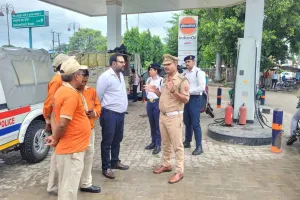 Bareilly : नो हेलमेट-नो फ्यूल...इस बार चेतावनी मिली है, अगली बार कटेगा चालान