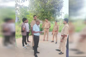 Bareilly : सरकारी टयूबवेल से बिजली चोरी, कर डाली पूरी कॉलोनी रोशन 