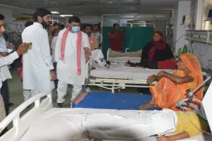 बदायूं : जेल में क्षमता से ज्यादा मिले बंदी, मेडिकल कॉलेज में उधड़ी थी सीलिंग