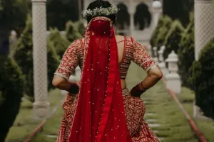 रामपुर : नवविवाहिता प्रेमी से शादी की जिद पर अड़ी, हंगामा