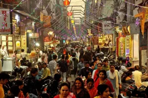 दिवाली पर देशभर में रिकॉर्ड 6.05 लाख करोड़ रुपये की हुई बिक्री