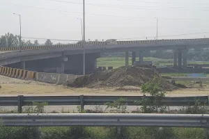 रामपुर : नवनिर्मित दो इंटरचेंज पर नवंबर माह में फर्राटा भरेंगे वाहन