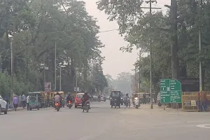 UP: दिवाली के बाद सुबह 200 पार...शाम तक AQI 150 तक पहुंचा