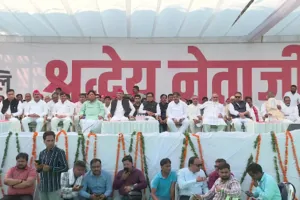 संविधान हमारी संजीवनी :  पीडीए को मजबूत करना सपा का संकल्प, नेताजी की पुण्यतिथि पर बोले अखिलेश 