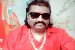 बाराबंकी व्यापारी सुसाइड केस : बाबू जी, ब्याज देते-देते रकम 28 से 42 लाख हो गई... चर्चा में सोशल मीडिया पर वायरल बातचीत का आडियो