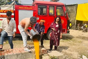 बाराबंकी : 88 हजार का मिलावटी घी सीज, 270 किलो दूषित खाद्य सामग्री नष्ट