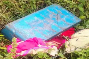 सुलतानपुर : सरैया अंबर गांव में लाखों की चोरी, जेवर-नकदी लेकर फरार हुए चोर, जांच में जुटी पुलिस 