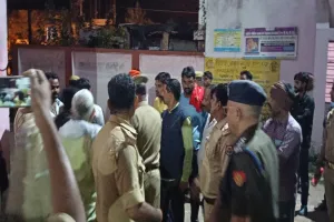 बाराबंकी : ई-रिक्शा चार्जिंग को लेकर मारपीट व फायरिंग, तीन घायल