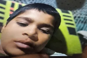 कानपुर : फंदे से लटकता मिला किशोर, काम पर गया था पिता, बहने मंदिर