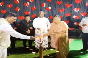 कानपुर श्रद्धांजलि सभा : कोरोना महामारी में बिछड़े लोगों के लिए दो मिनट का मौन