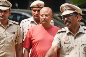 Chaitanyananda Saraswati:  कोर्ट ने चैतन्यानंद को 14 दिन की न्यायिक हिरासत में भेजा, CCTV मॉनिटरिंग ऐप के जरिए छात्राओं पर रखता था नजर