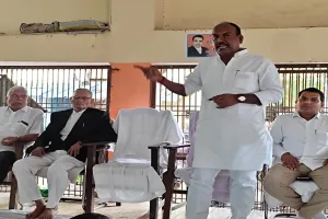 सुलतानपुर : साधु-संतों व सनातन पर अभद्र टिप्पणी करने वाले शिक्षक पर केस दर्ज 