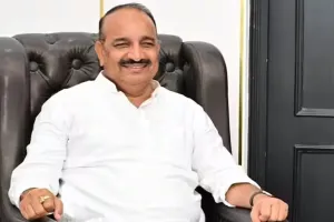  अस्पताल में भर्ती मंत्री दिनेश प्रताप सिंह का इमोशनल पोस्ट- 'जल्द राजनीतिक अखाड़े में दो-दो हाथ करूंगा'