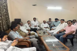 UP : कांग्रेस के पूर्व राष्ट्रीय सचिव समेत कई कांग्रेसियों को किया गया नजरबंद