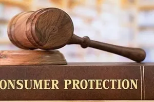 UP : नवजात की मौत के लिए चिकित्सक पर 5 लाख जुर्माना