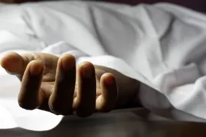 Bareilly: नहाने के बाद नंगे पैर छत पर गया युवक, करंट लगने से मौत