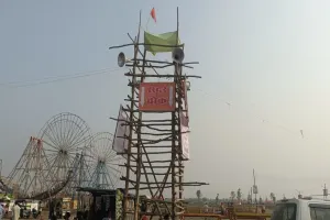 Amroha: तिगरी गंगा मेले में तंबुओं से आने लगी खिचड़ी की खुशबू